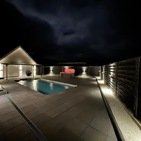 Ferienhaus Neubörger Wellness *